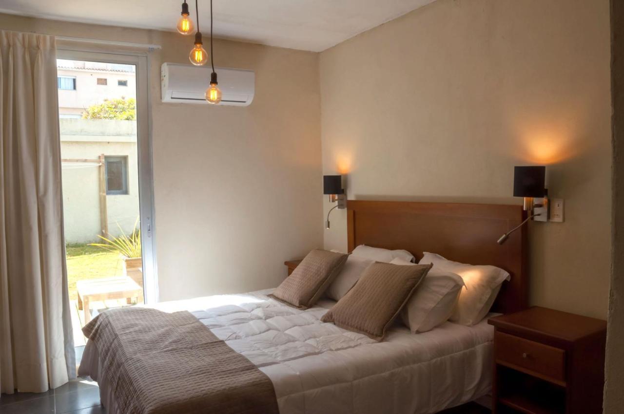 Casa Alevines Hostel & Suites Punta del Este Esterno foto